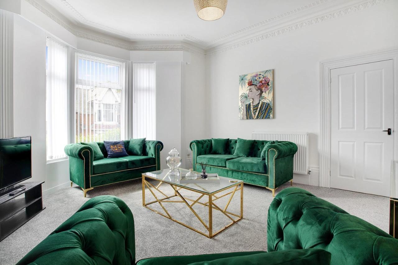 Stunning 4-Bedroom, 2 Bathrooms In Sunderland Sunderland  Exterior photo